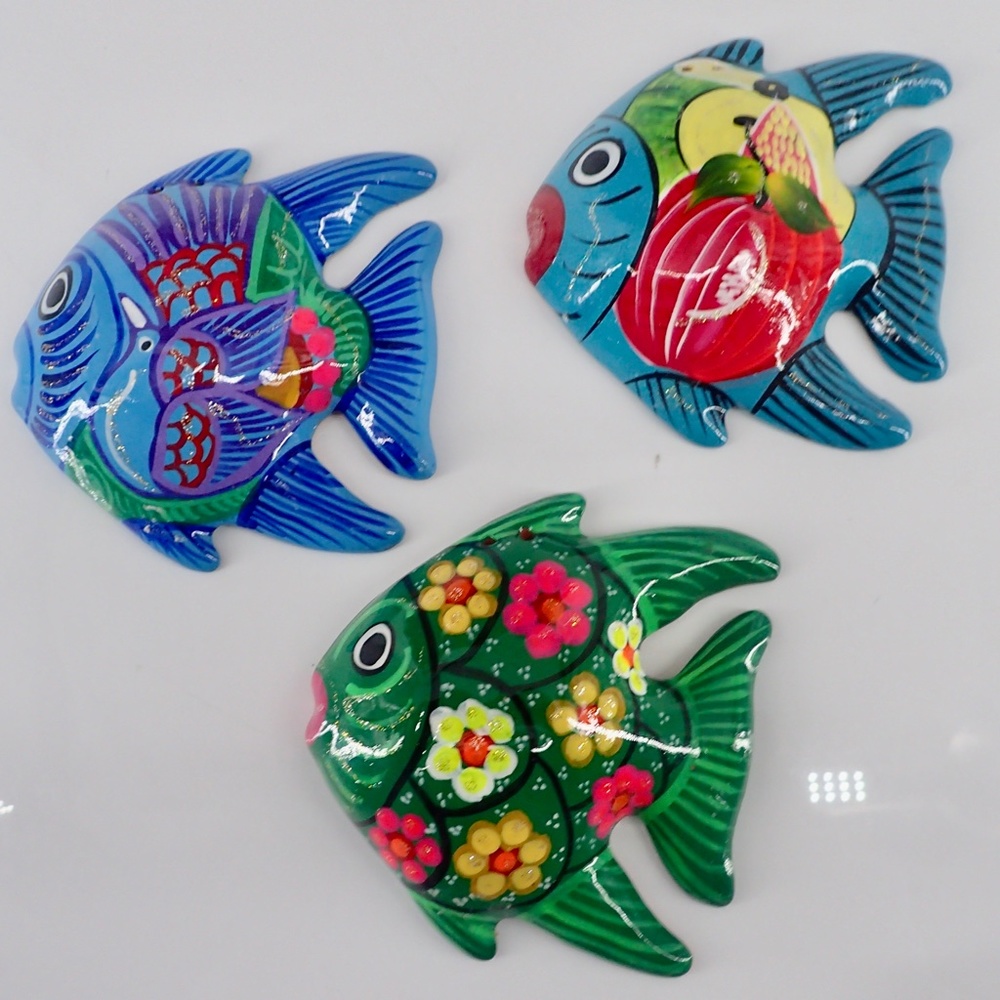Tropical Ceramic Colorful Set of 3 Fish Wall Decor 5” Hanging or Wall Mount